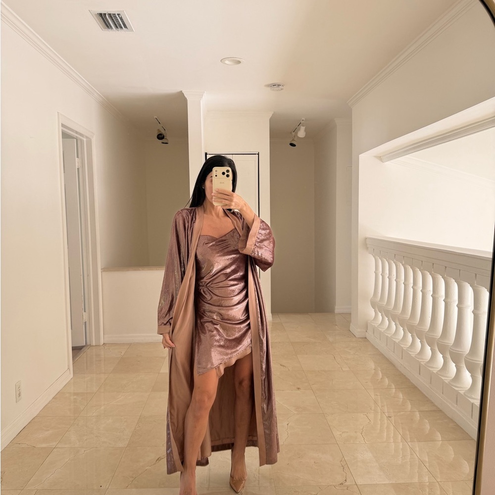 MICHELLE MASON - Silkly velvet metallic mini dress & Kimono set